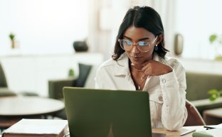 Search : comment l'intelligence artificielle transforme la recherche et la publicité en ligne 