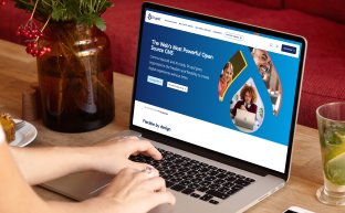 Zoom sur un écran d'ordinateur avec le CMS Drupal
