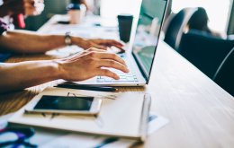 Article France Num