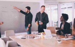 stratégie digitale crise ADCOM