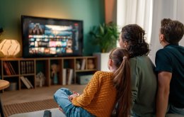 Futur publicité TV - Agence Axess Adcom - Stratégie digitale